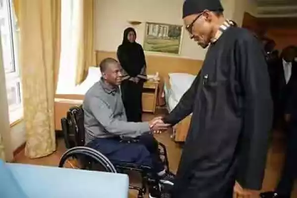 President Buhari Visits Nigerian Army Commander In A Hospital In Germany (Photo)